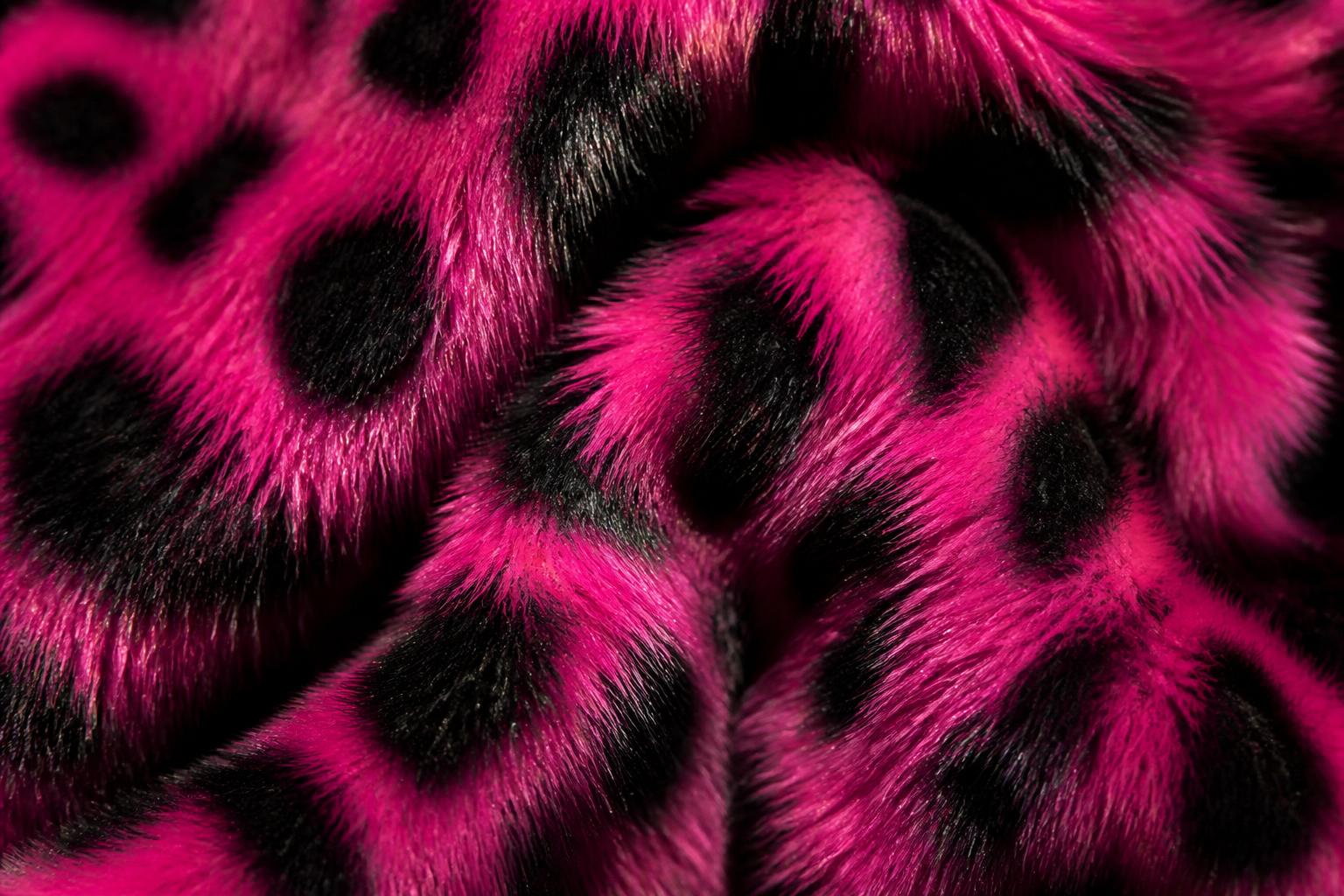 Pink leopard print texture